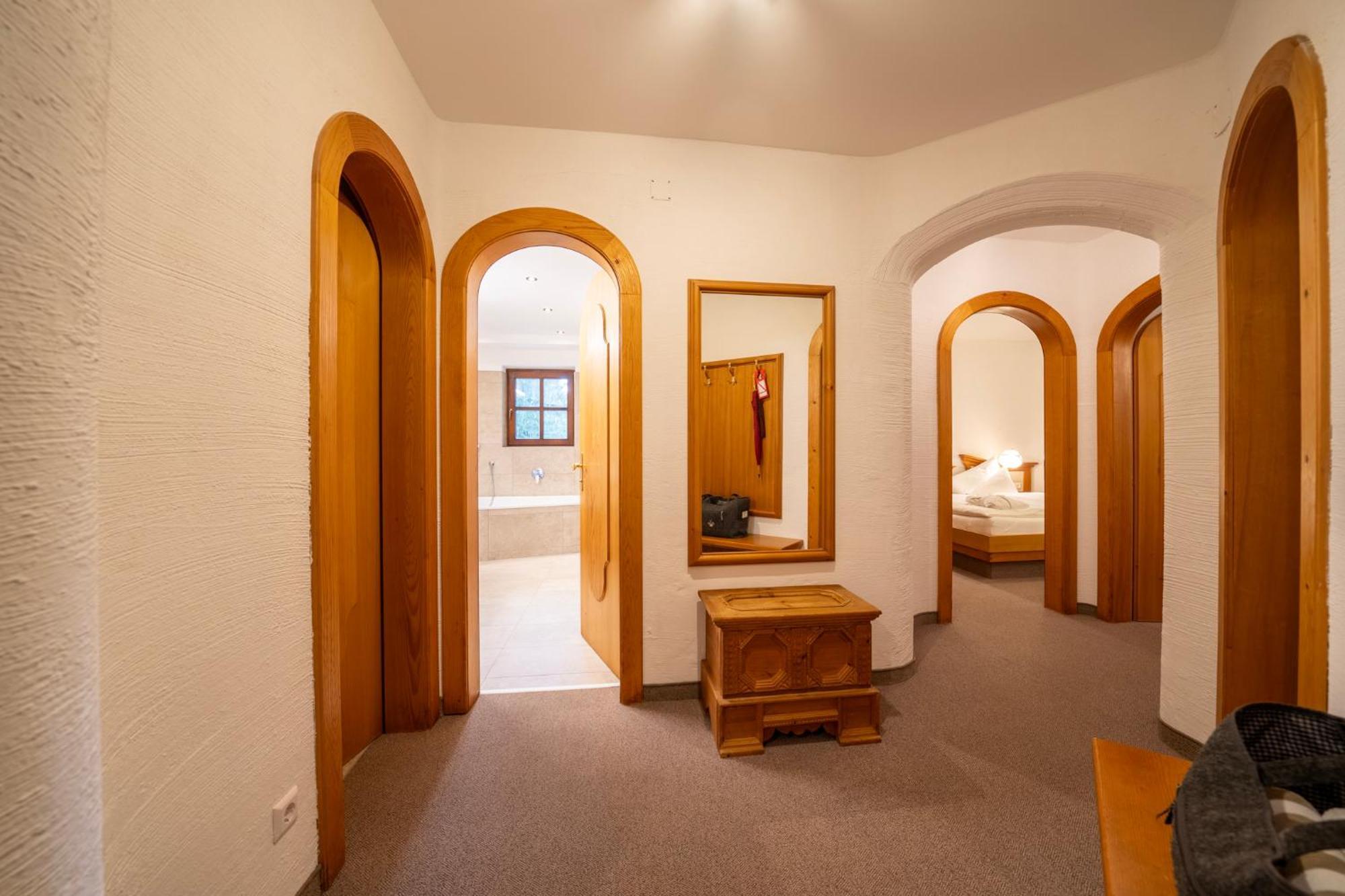 Hotel Trattlerhof Bad Kleinkirchheim Extérieur photo
